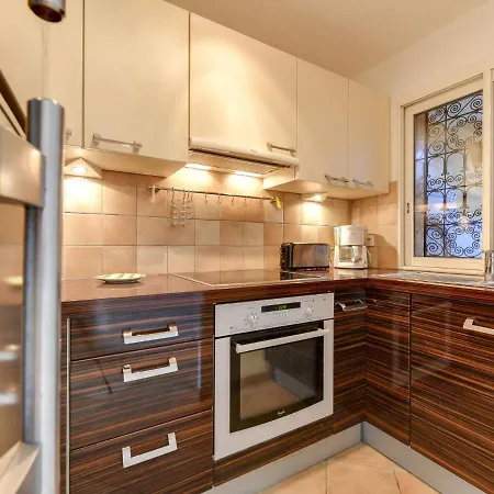 Marinas By Interhome 勒格罗-迪鲁瓦
