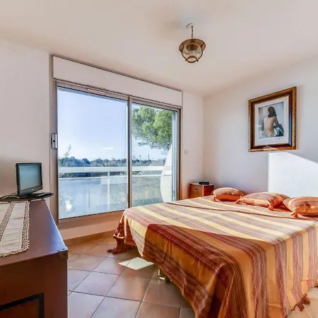 Holiday home Marinas By Interhome Le Grau-du-Roi